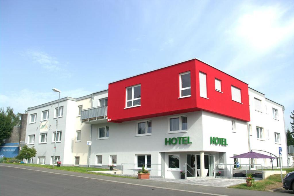 Hotel Beuss Oberursel Eksteriør billede
