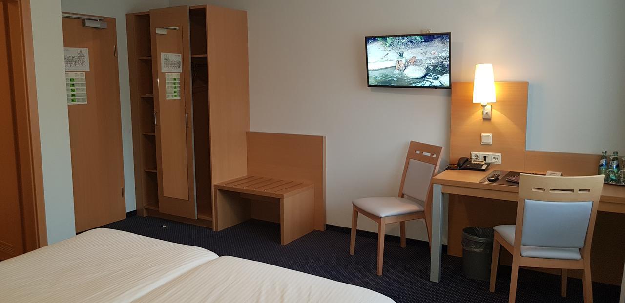 Hotel Beuss Oberursel Eksteriør billede