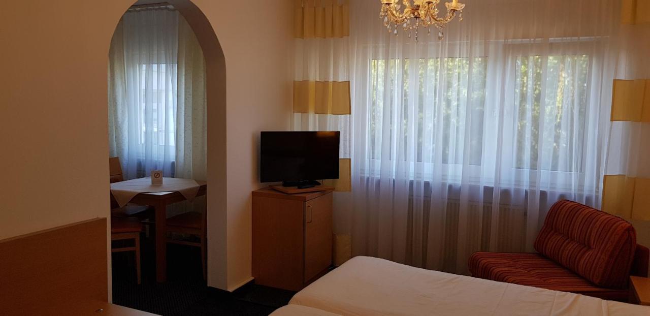 Hotel Beuss Oberursel Eksteriør billede