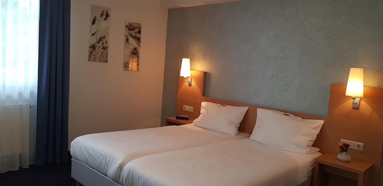 Hotel Beuss Oberursel Eksteriør billede