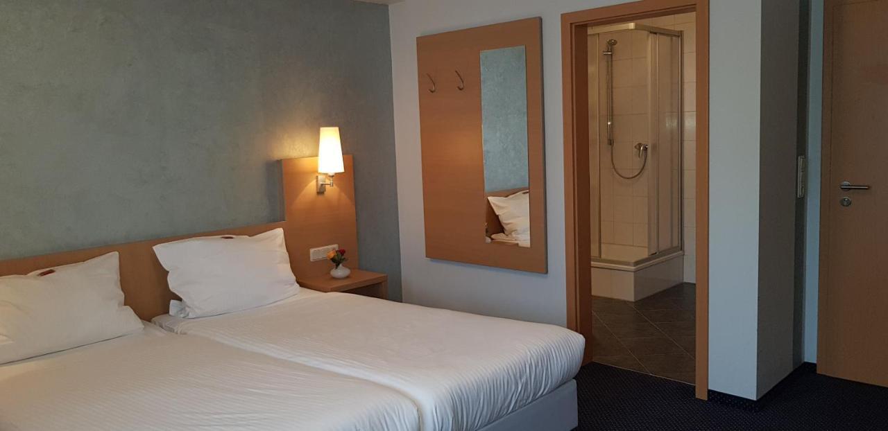Hotel Beuss Oberursel Eksteriør billede